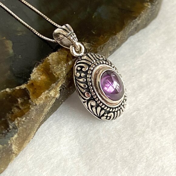 Sterling Silver 925 Scrollwork Oval Purple Cubic Zirconia Pendant Necklace 18" - Picture 11 of 16